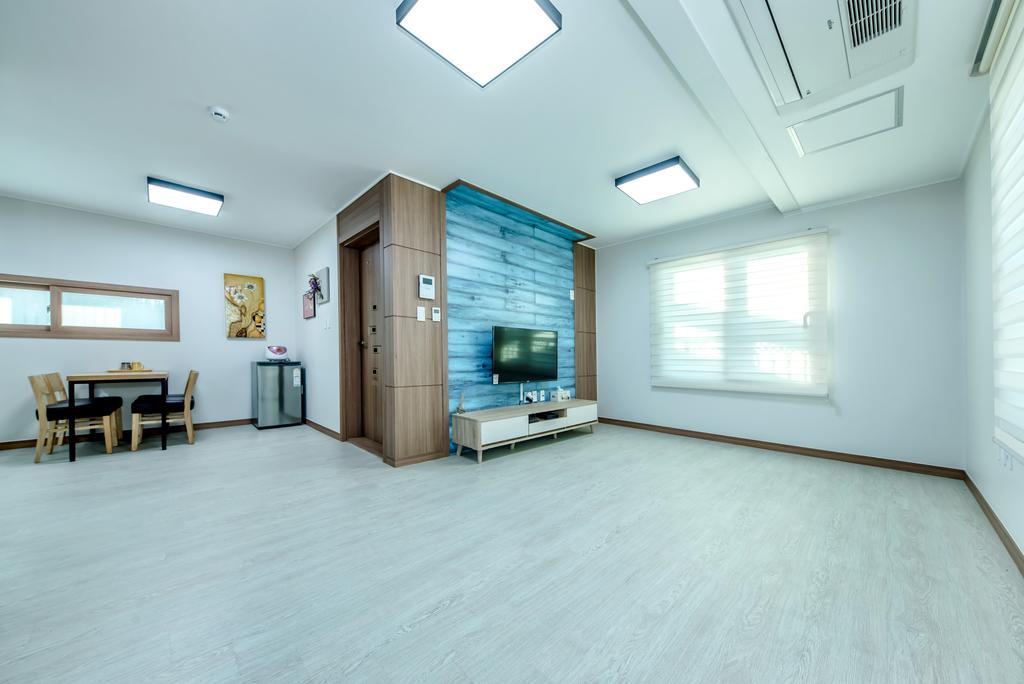 Holcae House Otel Jeju Dış mekan fotoğraf