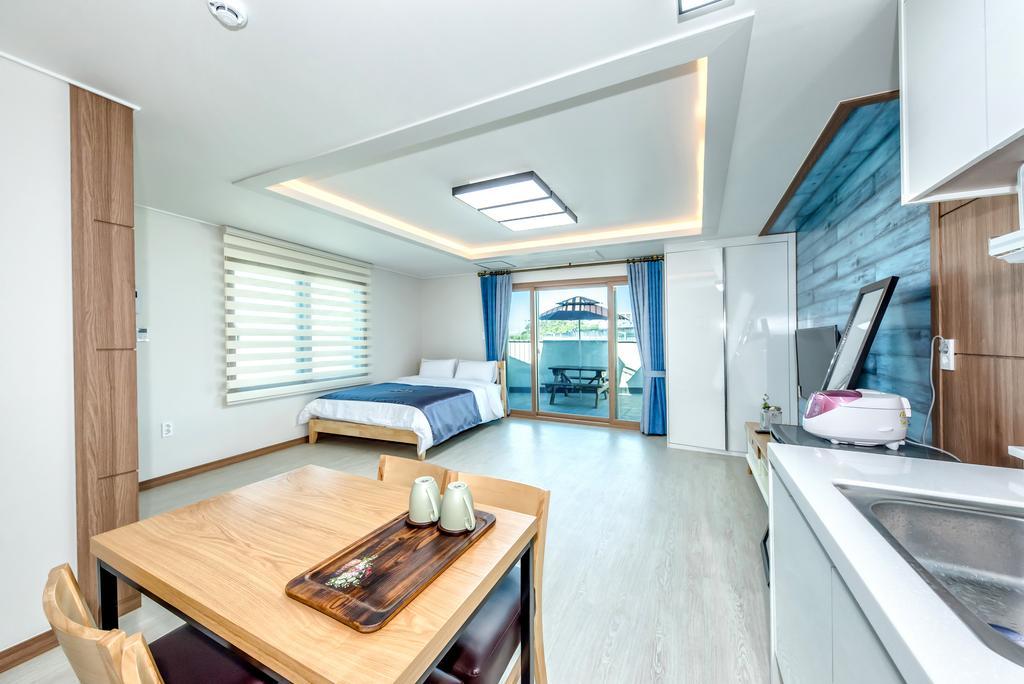 Holcae House Otel Jeju Dış mekan fotoğraf